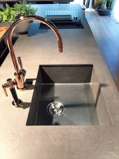 integrated sink