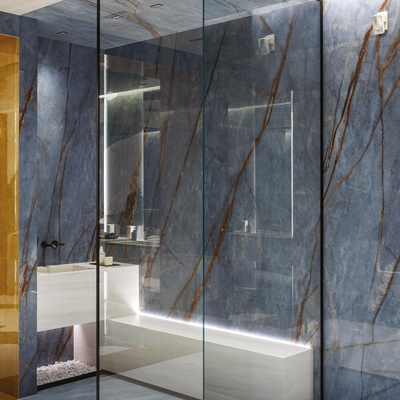 Shower Trays & Bathtubs