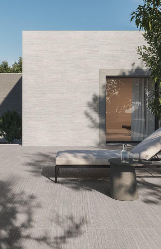 Woodstone – Maple (wall) & Acacia (floor) 42202