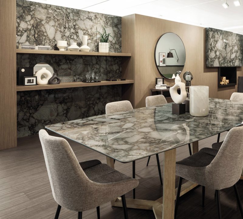 Woodstone – Mulberry (wall) & Mogano (floor) 42201