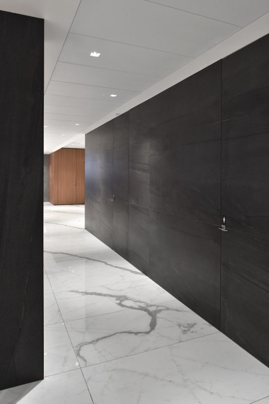 Basalt Stone – Antracite Basalt and Stone Sense – Bianco Venato 10517