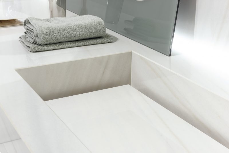 Royal Stone – Bianco Pentelico 8908