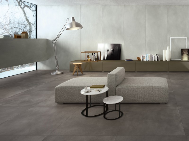 Resin Sense – Floor: Viola – Wall: Argento 4683