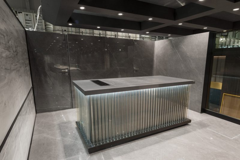 Majestic – Grey Stone 13940