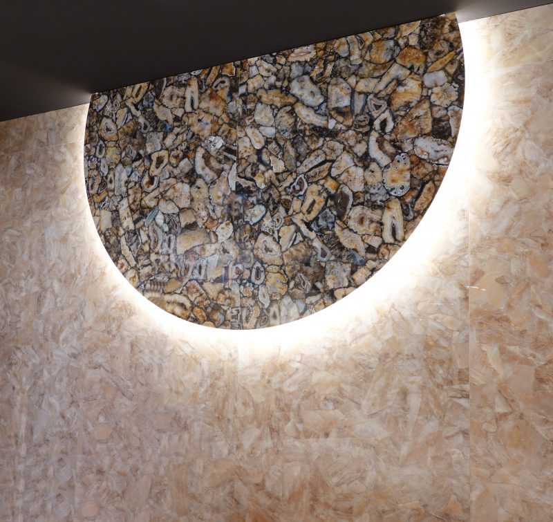 Marvel – Violet Quartz & Gem Stone – Gold Agate (Photo ID: 16000) Marvel – Violet Quartz & Gem Stone – Gold Agate (Photo ID: 16000)