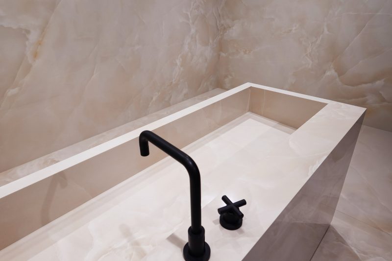 Viola (Photo ID: 16046)