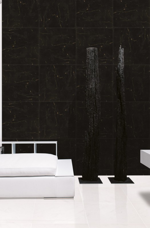 Classico – Calacatta and Obsidian Black 1591