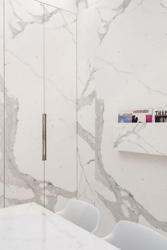 Stone Sense – Calacatta 14064