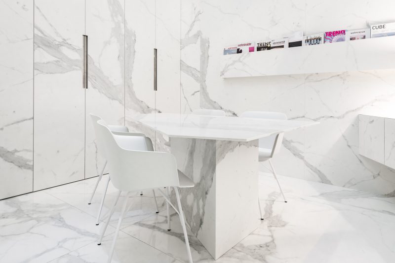 Stone Sense – Calacatta 14067