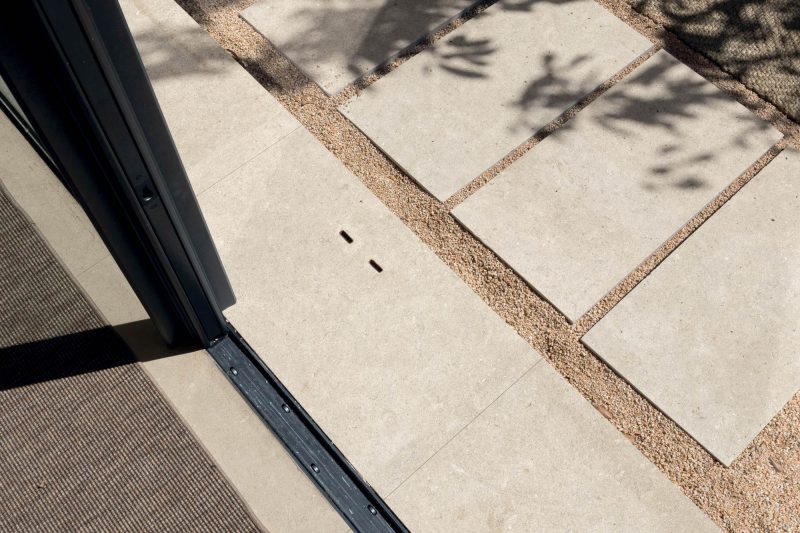 Renaissance – Chalk 54008