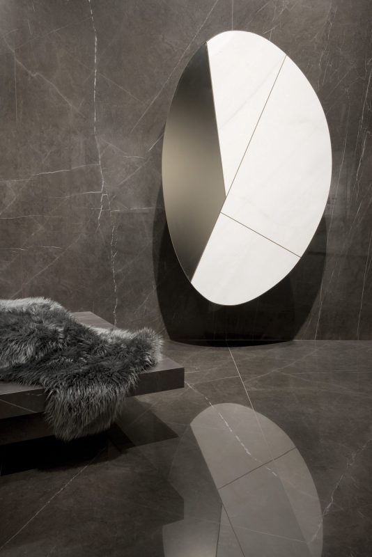 Grandi Marmi – Negresco (Photo ID: 13757)