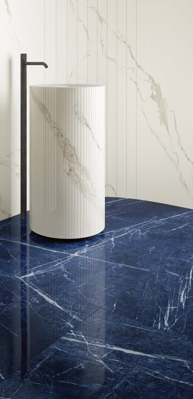 Lapis blue 22204