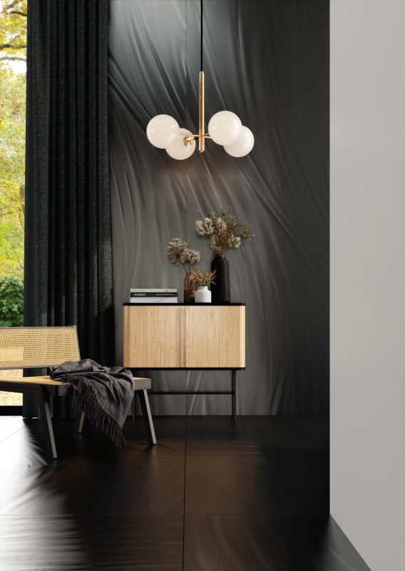 Black & Silver 22621