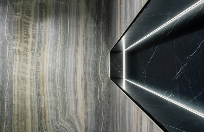 Onyx Sense – Ashgold (Photo ID: 13382)