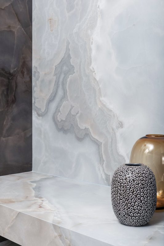Onyx Sense – Oyster & Brown Onyx 42475