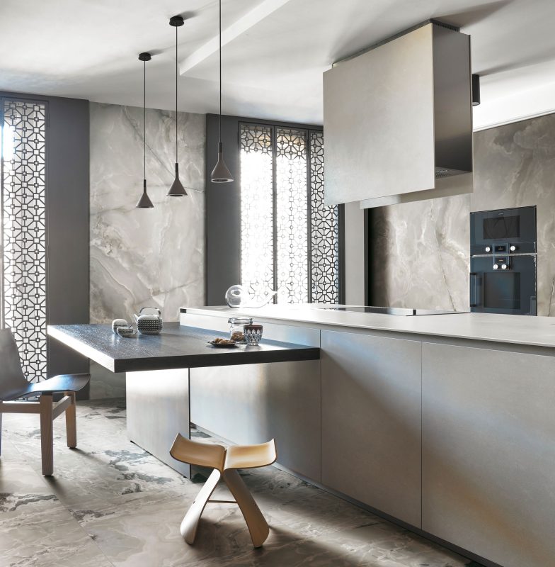 Onyx Sense – Silver Onyx 55493