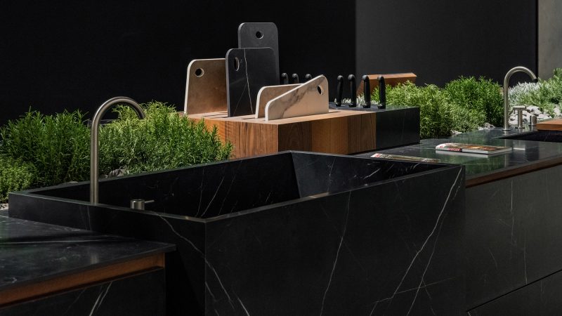 Grandi Marmi – Nero Marquina 16510